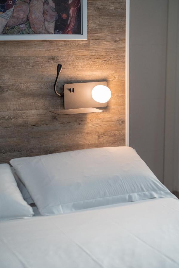 Irooms - Spanish Steps Guest house 4*